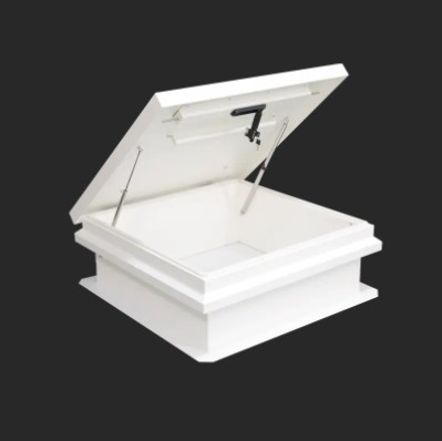 Kuinka käsitellä vesivuotoja ullakkokattoikkunoiden ympärillä?